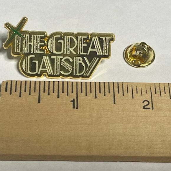 The Great Gatsby A New Musical Enamel Gold Tone Lapel Hat Vest Pin 1.5"x.75" - Picture 10 of 11